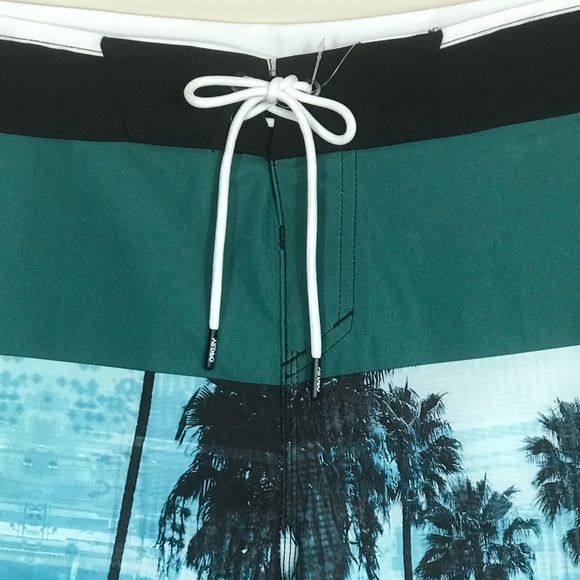 Oakley Swim Oakley California Board Shorts Blackout 2 Sz 36 Poshmark
